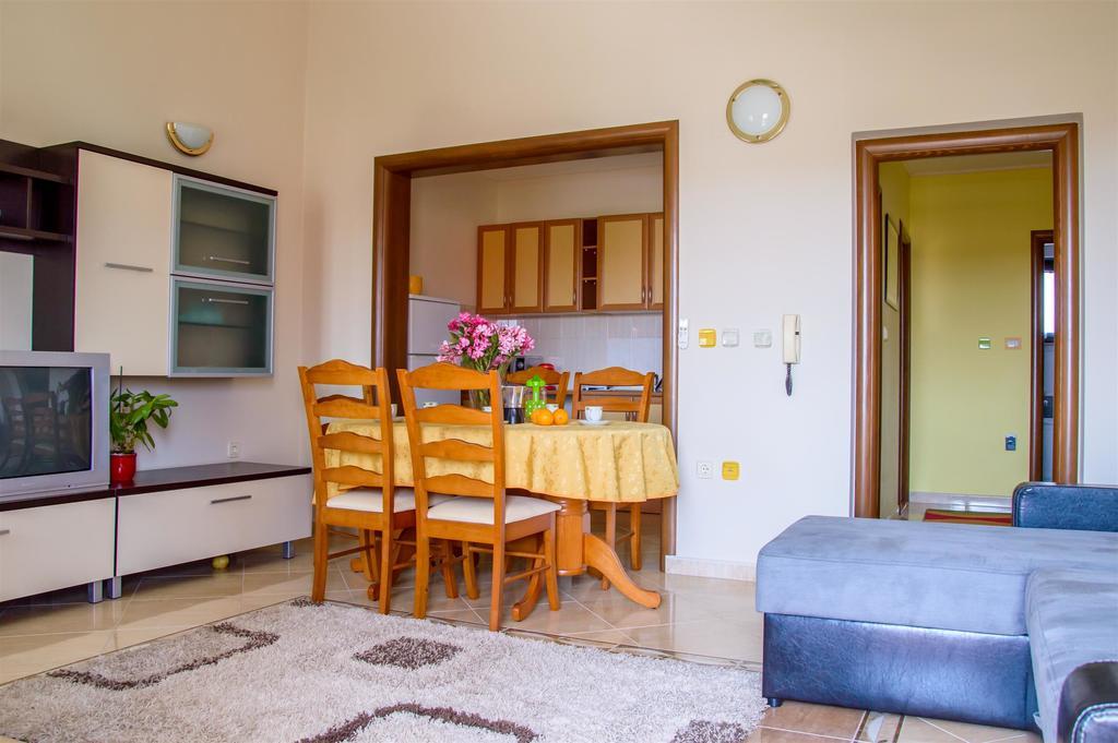 Apartment Roko Umag Zewnętrze zdjęcie