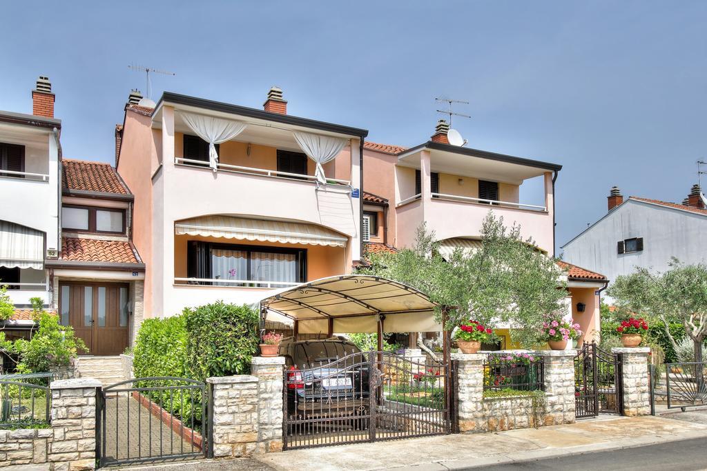 Apartment Roko Umag Zewnętrze zdjęcie